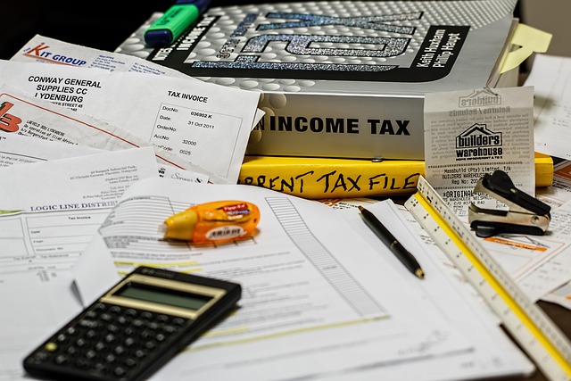 Tax service image